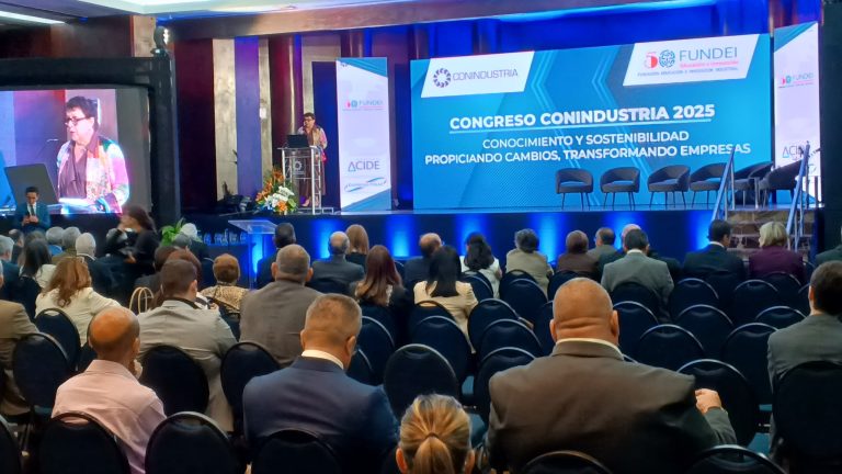 AVISA Reafirma su Compromiso en el Congreso CONINDUSTRIA, Impulsando la Formación y el Futuro Industrial