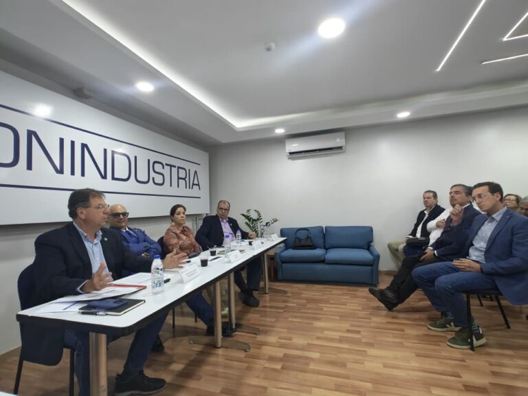 Conindustria, CVC y PNUD trazan la hoja de ruta para la reconstrucción nacional priorizando la manufactura local